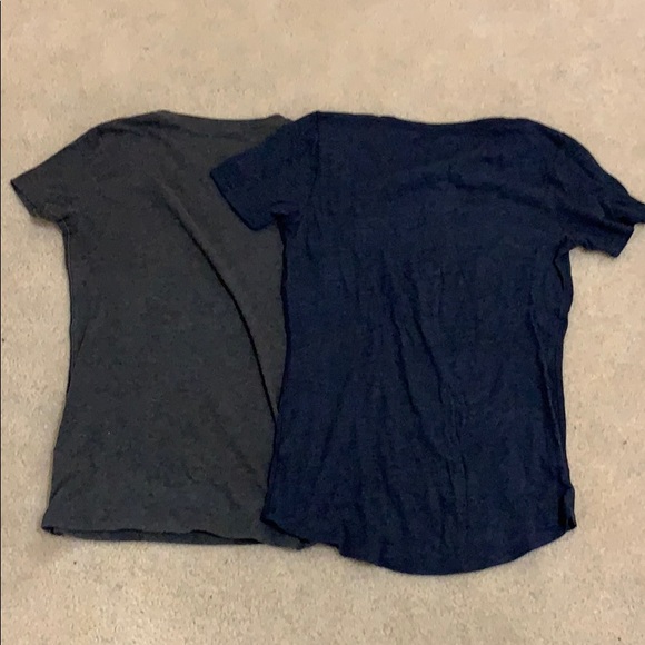 Aeropostale T-Shirt 2 Pack - Picture 4 of 5